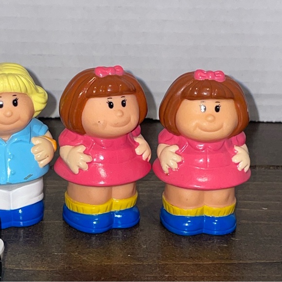 1998 Shelcore People Figurines Lot - Picture 2 of 7